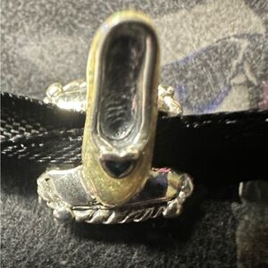 Disney Chamilia Sterling Silver Bead Princess Cinderella’s Slipper on Pillow